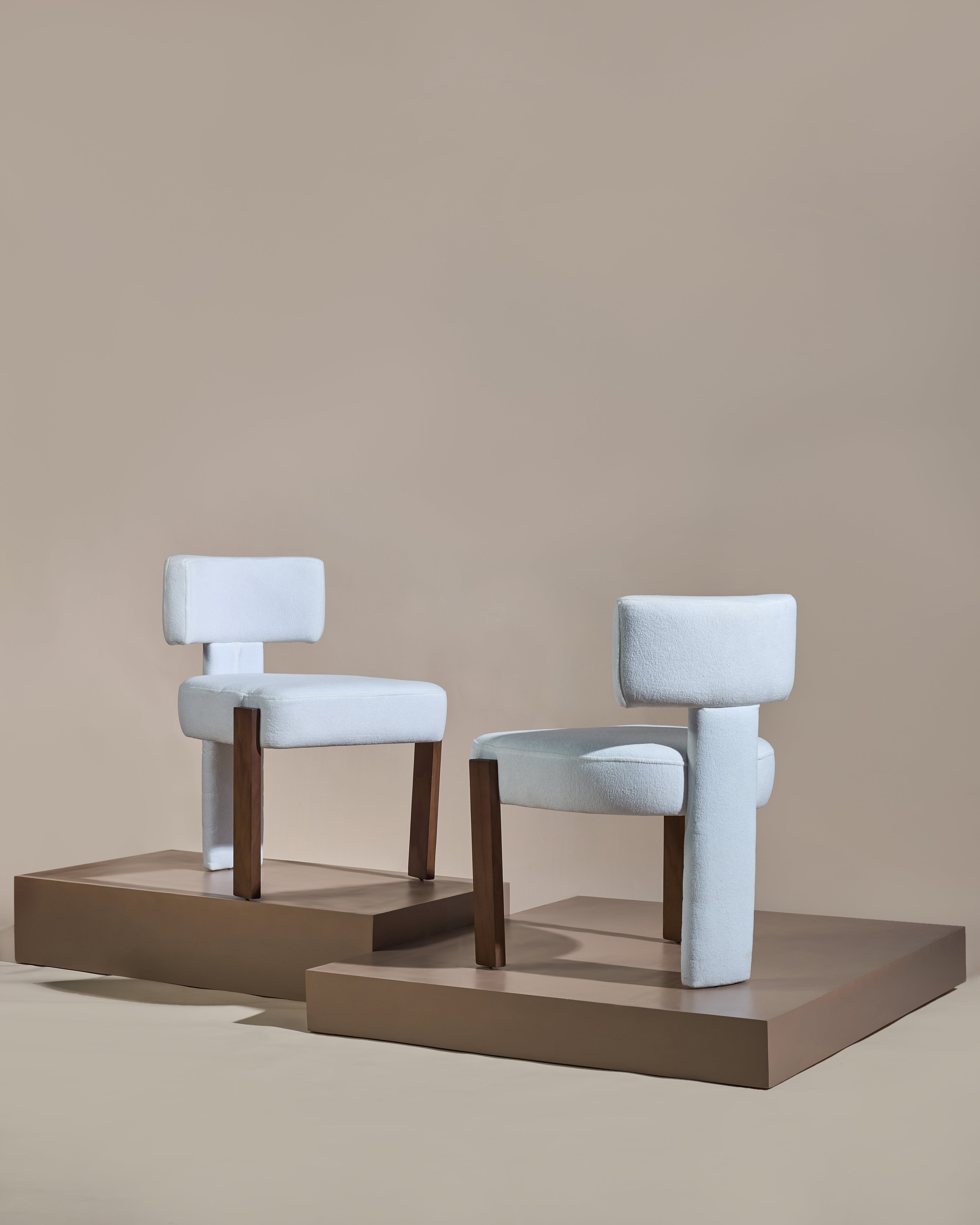 Nefertiti eetkamerstoel