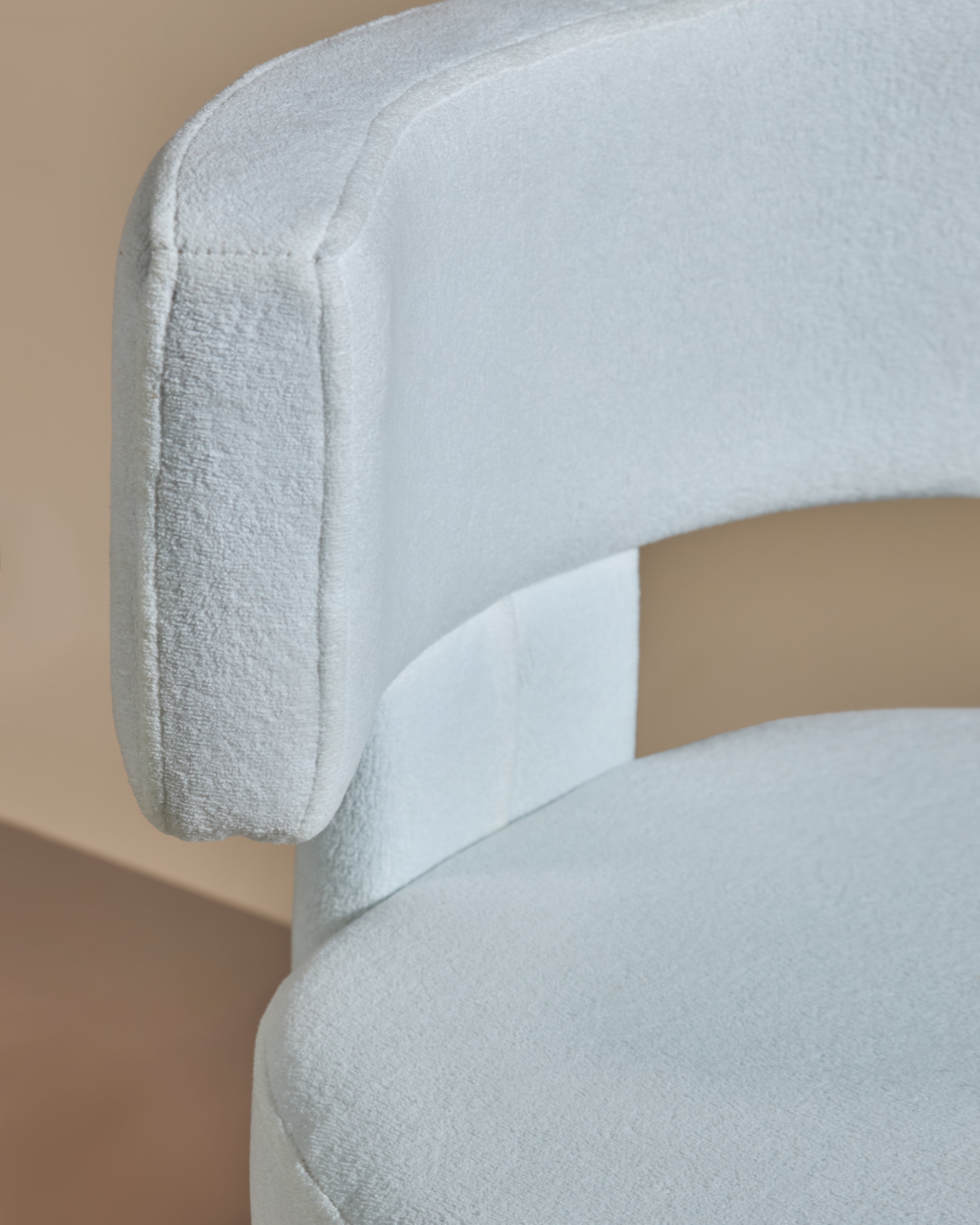 Nefertiti eetkamerstoel