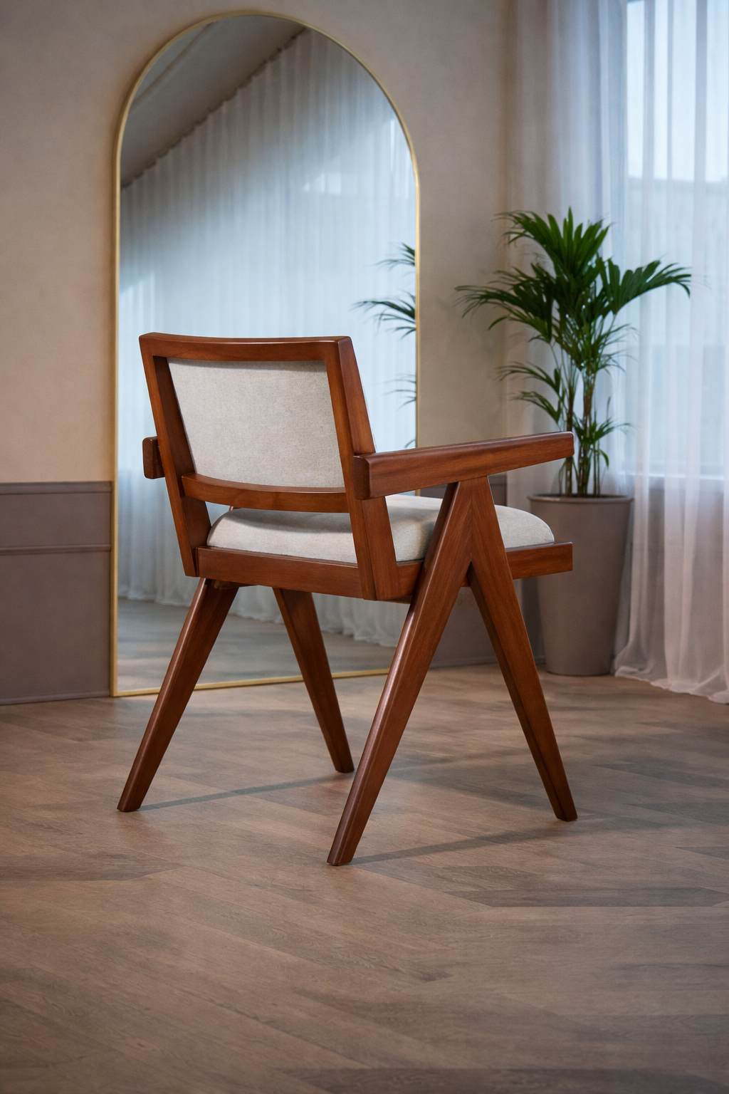 PRE-ORDER: Lotus eetkamerstoel