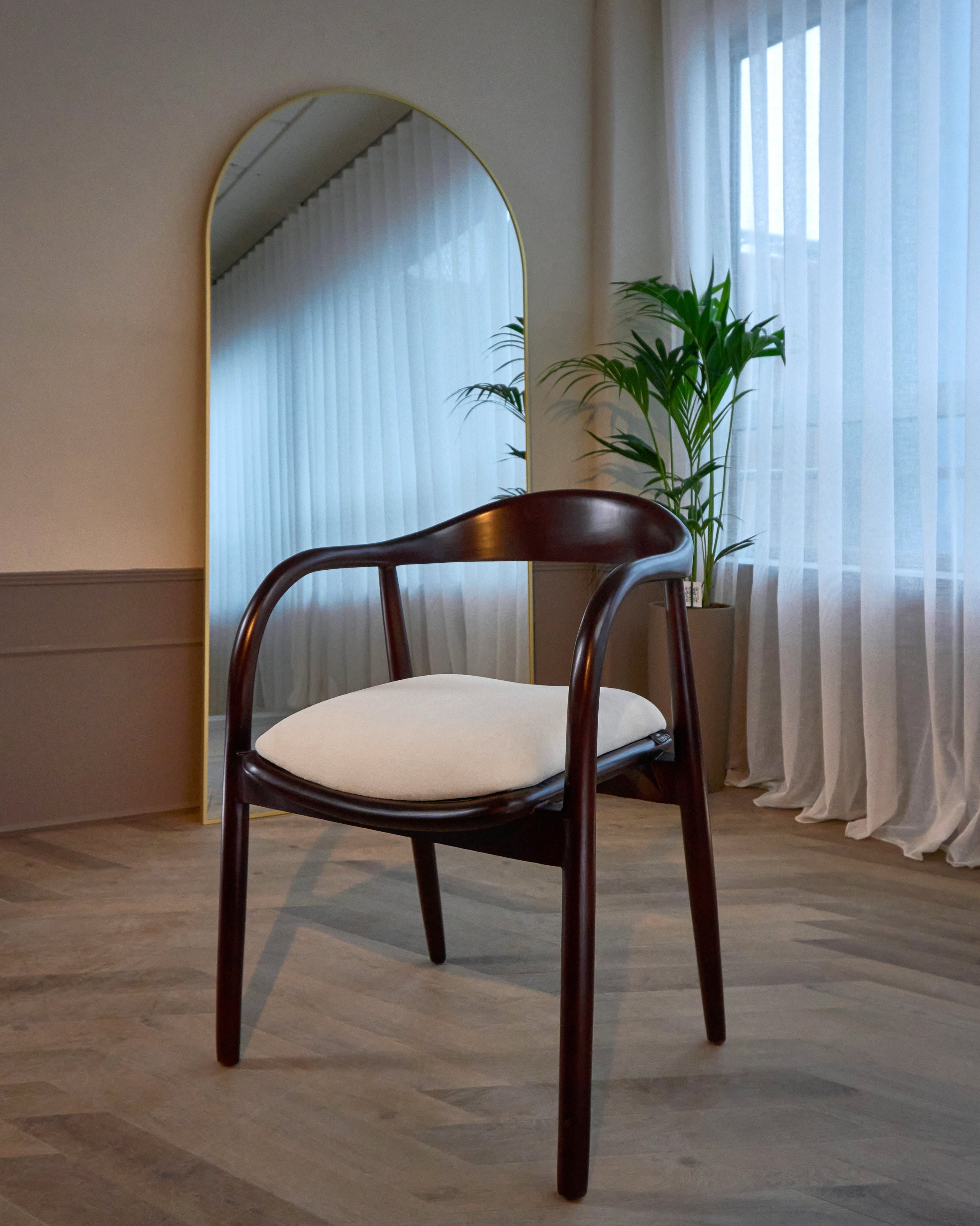 Kyoto eetkamerstoel - donker