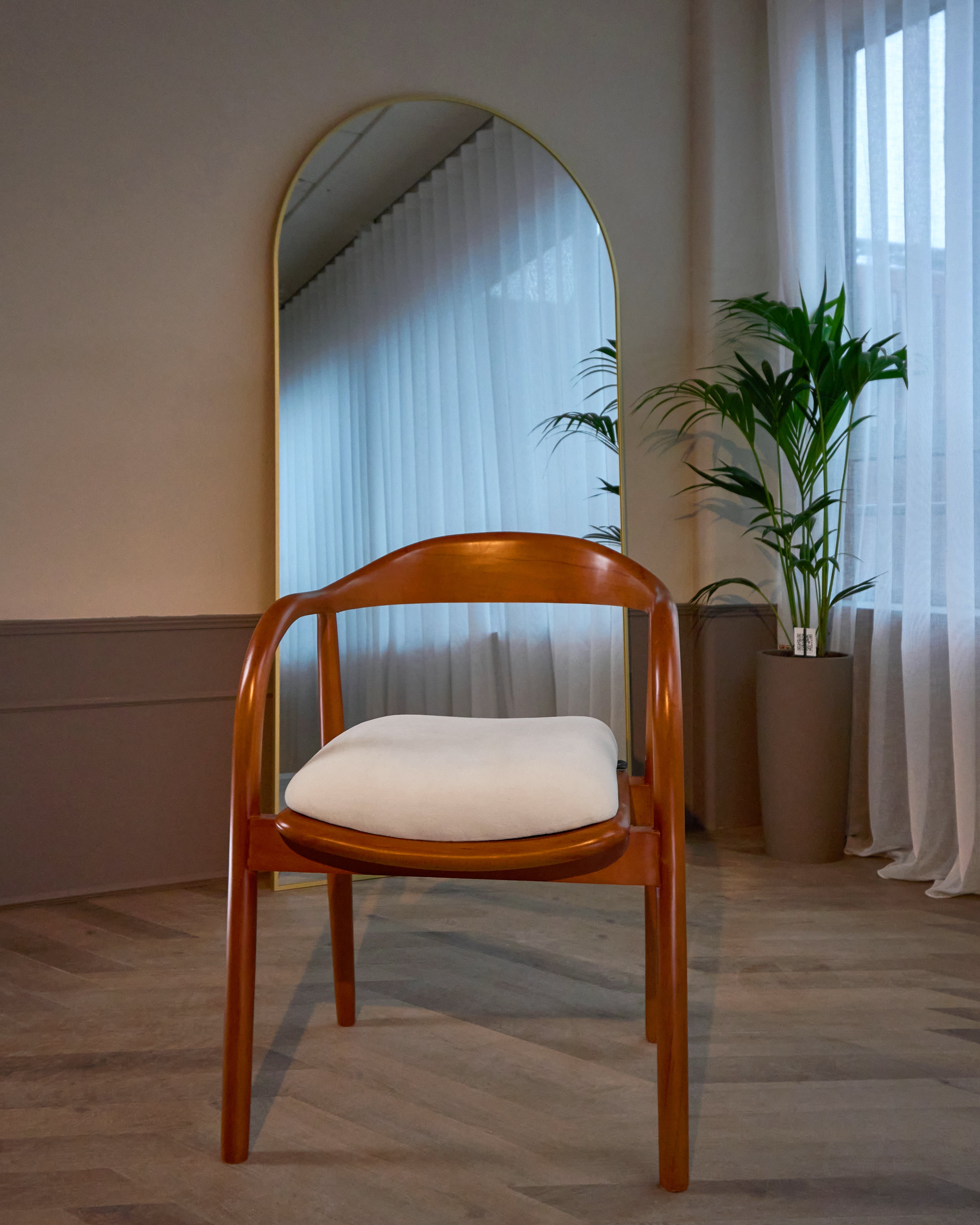 Kyoto eetkamerstoel - licht