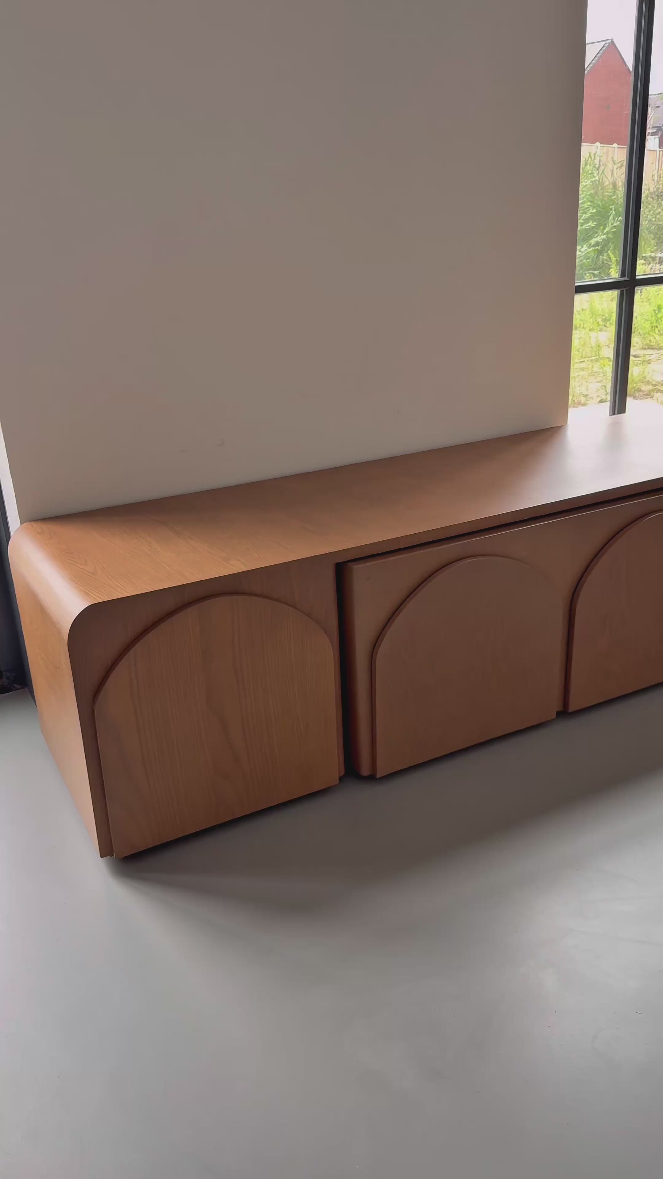 Video laden: PRE ORDER - Tsubasa tv-meubel